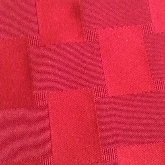FINAL SALE PRICE Large Red Tablecloth with a Square Pattern - Picture 2 of 3